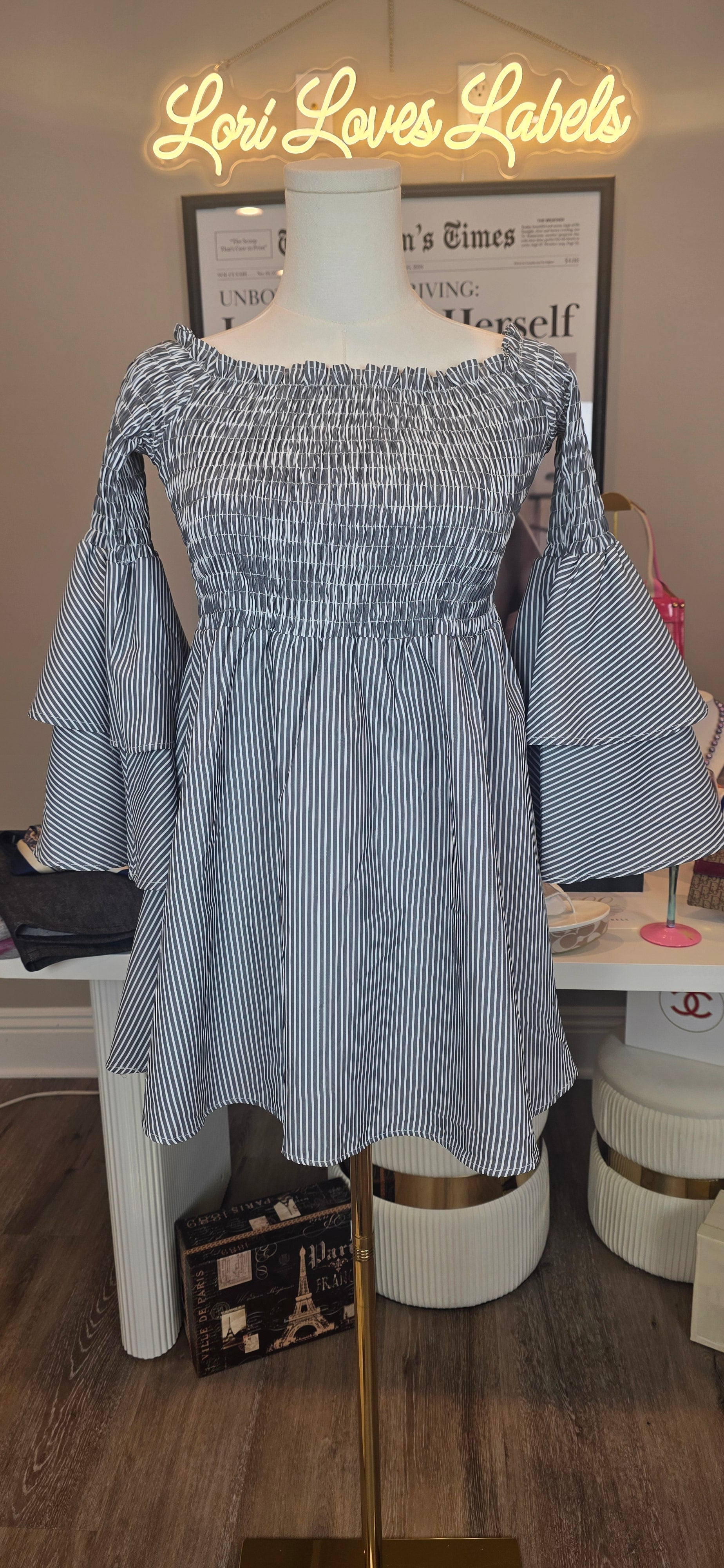 Bell sleeved Top/Minidress