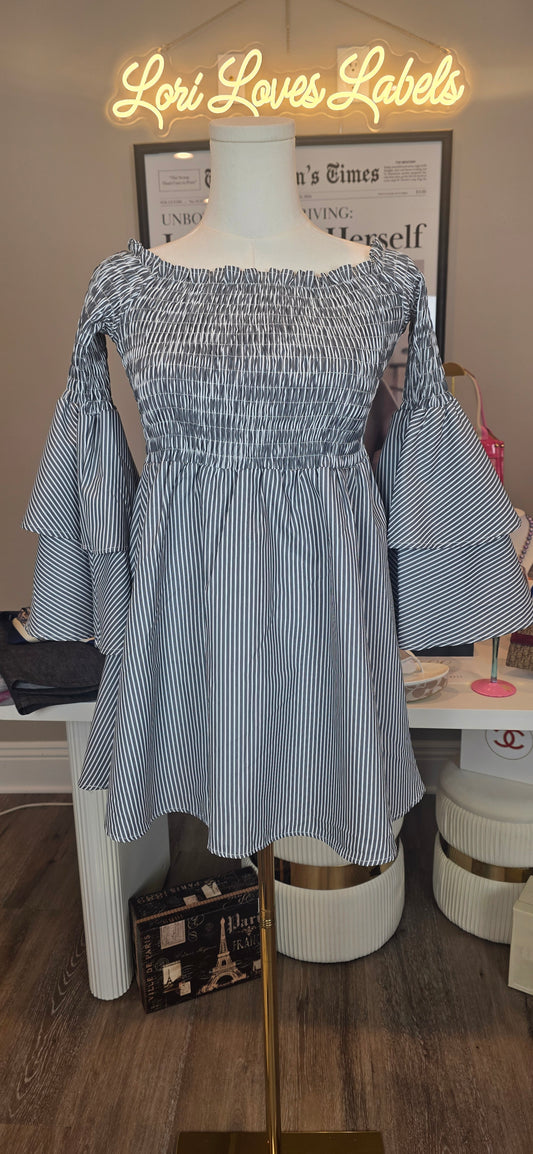 Bell sleeved Top/Minidress