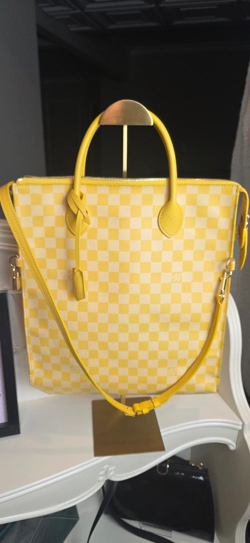Preloved  Louis Vuitton Damier Couleur Mobil Bag