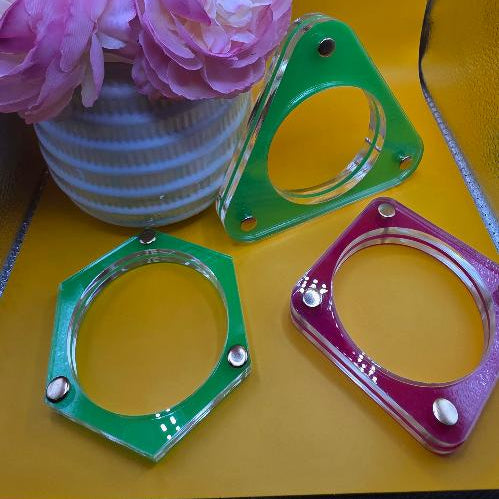 VINTAGE RETRO GREEN TRIANGLE BRACELET