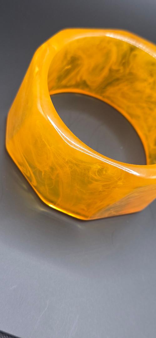 Vintage yellow marbled Lucite bangle bracelet