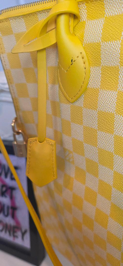 Preloved  Louis Vuitton Damier Couleur Mobil Bag