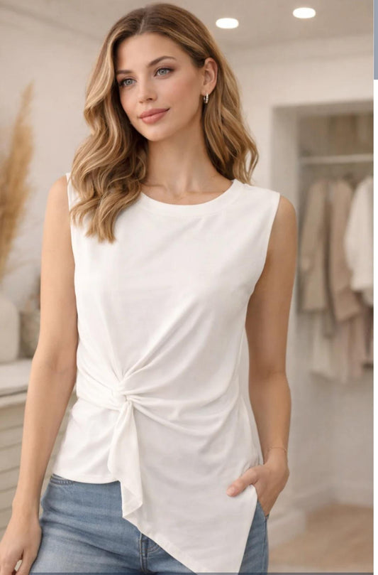 PINCHED FRONT TEE